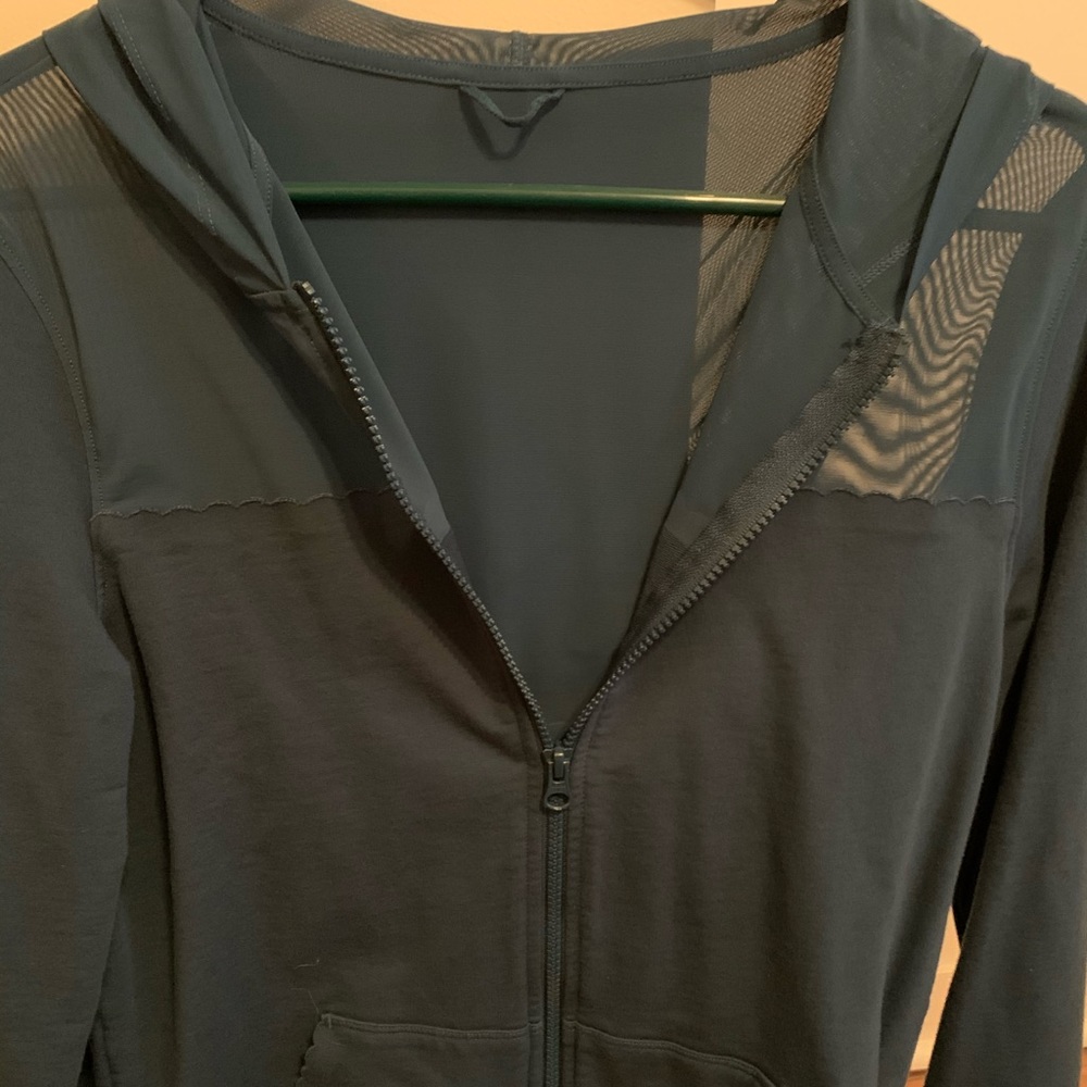 Blue Victoria sport mesh hoody